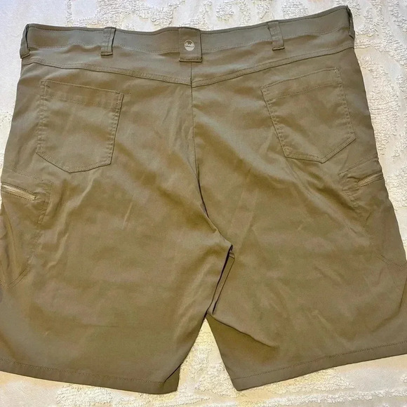 Wrangler Outdoor Mens Hiking Performance Shorts Size 48 Elastic Waist - Picture 3 of 3